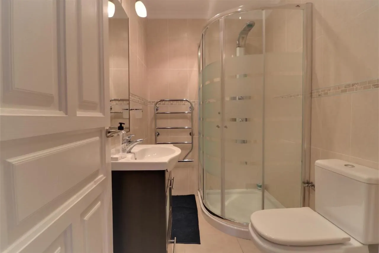 2 Bedroom Calle Carabeo, Free Wi-Fi Nerja 0*,
